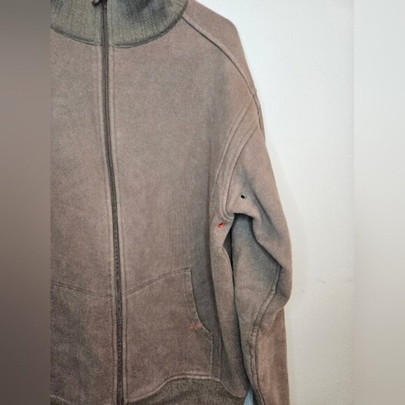 Lululemon Men's Jacket. Brown. Measurements in pictures - Picture 7 of 13